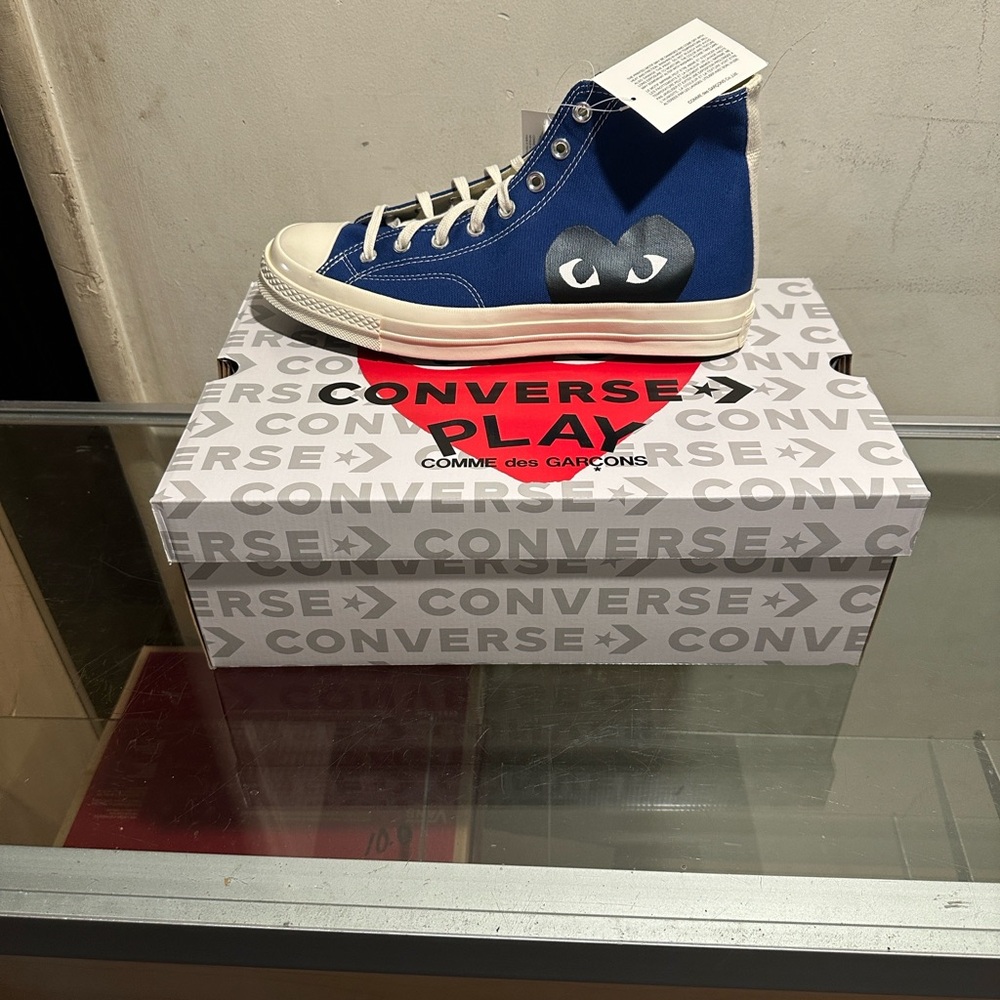 Converse men’s Blue High-Top Sneakers with Heart Design